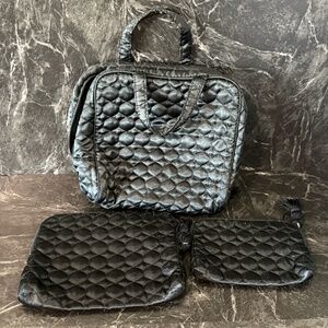 OSCAR DE LA RENTA Makeup Bags (3)